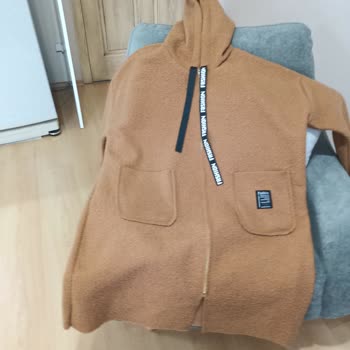 Moda Sema (modassema_) Sipariş Verdiğim Modelle Gönderilen Ürün Aynı Değil!