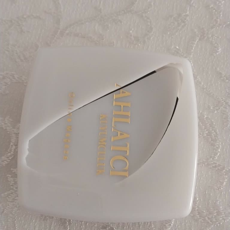 Kırık Ve Hasarlı Bilezik: Satıcı Ve Kargo Cevapsız