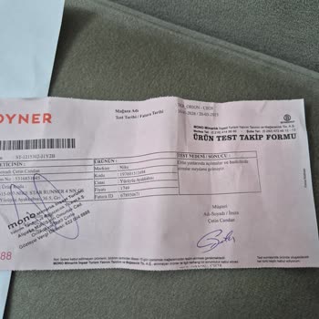 Nike Ayakkabısının Yan Kısımları Açıldı, Boyner Üretim Hatası İddiasını Reddetti