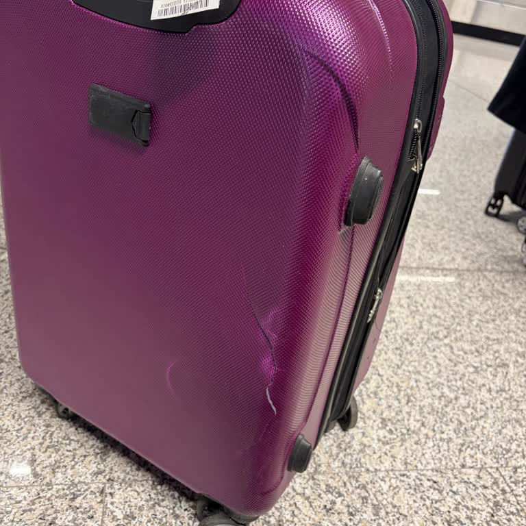 Ajet Bagaj Hasarı Ve Geri Dönüş Eksikliği