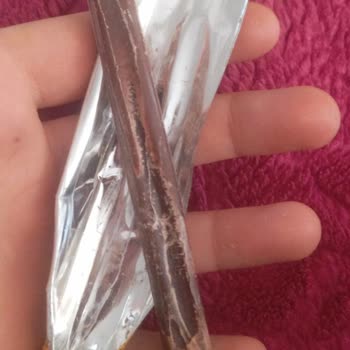 Eti Sticks Karamel Dolgulu Çikolata Ambalajı Bozuk Ve Sağlık Endişesi