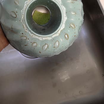 Karaca Züccaciye Kek Kalıbında İlk Günden Sorun Yaşadım