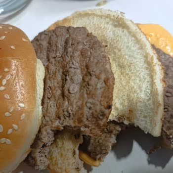 Burger King Soğuk Eksik Yemek Siparişi Gönderimi