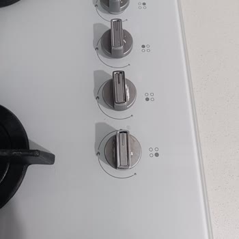 Arçelik Ankastre Üründe Renk Atma Ve Yetkisiz Ek Ücret Talebi