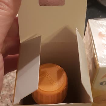 Açıldığında Köpüren Ve Ekşi Şurup Kullanılamaz