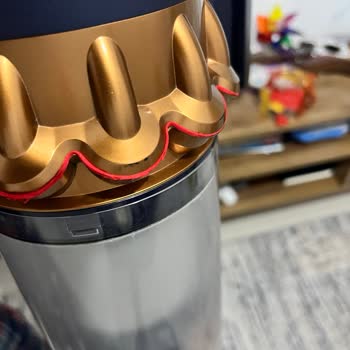 Dyson Servisinde Ürün Çizildi Ve Parça Arızaları Tekrarlıyor