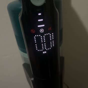 Philips 6000 Dikey Süpürge Ekranında Kırmızı Işık Yanıp Sönüyor, Garanti Kapsamında Onarım Talebi