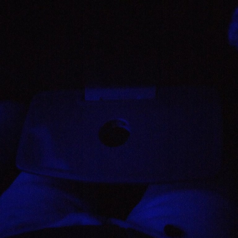 Uzun Yolculukta Dar Koltuk Ve WiFi Eksikliği Konfor Şikayeti