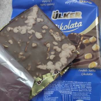 Ülker Fındıklı Çikolatada Küflü Fındık: Son Kullanma Tarihi Geçmemiş Üründe Sağlık Riski