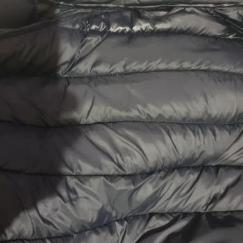 DeFacto Su Geçirmez Montu Yağmurda Sırılsıklam Bıraktı