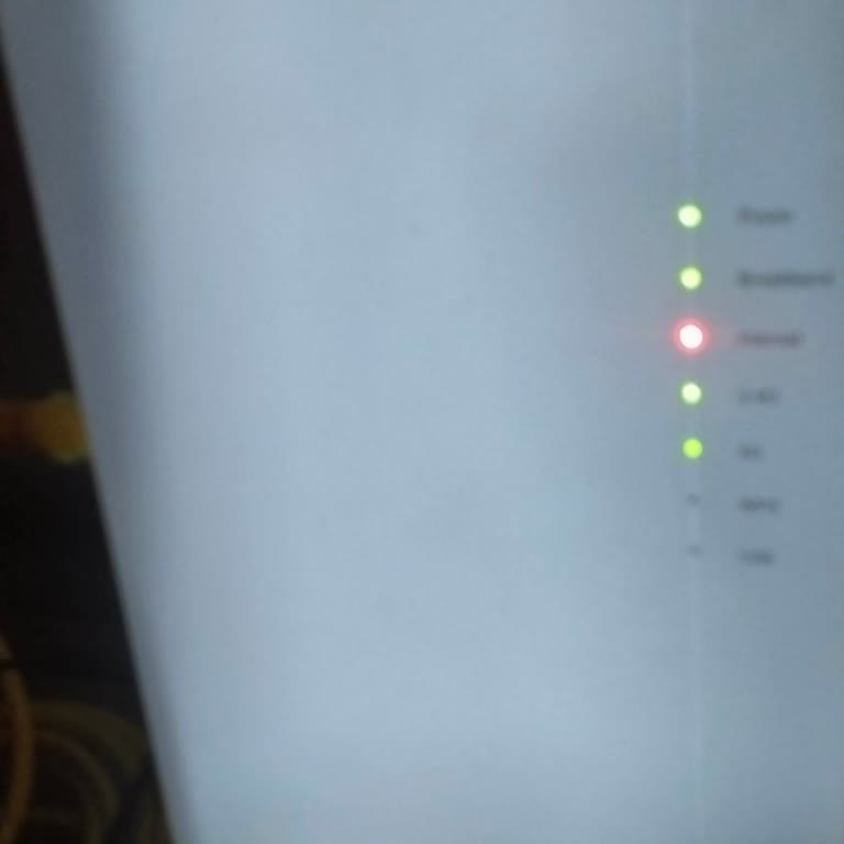 Vodafone'da Modemde Kırmızı Işık Ve İnternet Kesintisi: Acil Çözüm Talebi