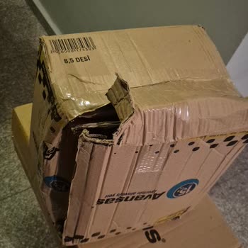 Avansas Hasarlı Paketleme ve Dökülen Kalemler Nedeniyle Güven Kaybı