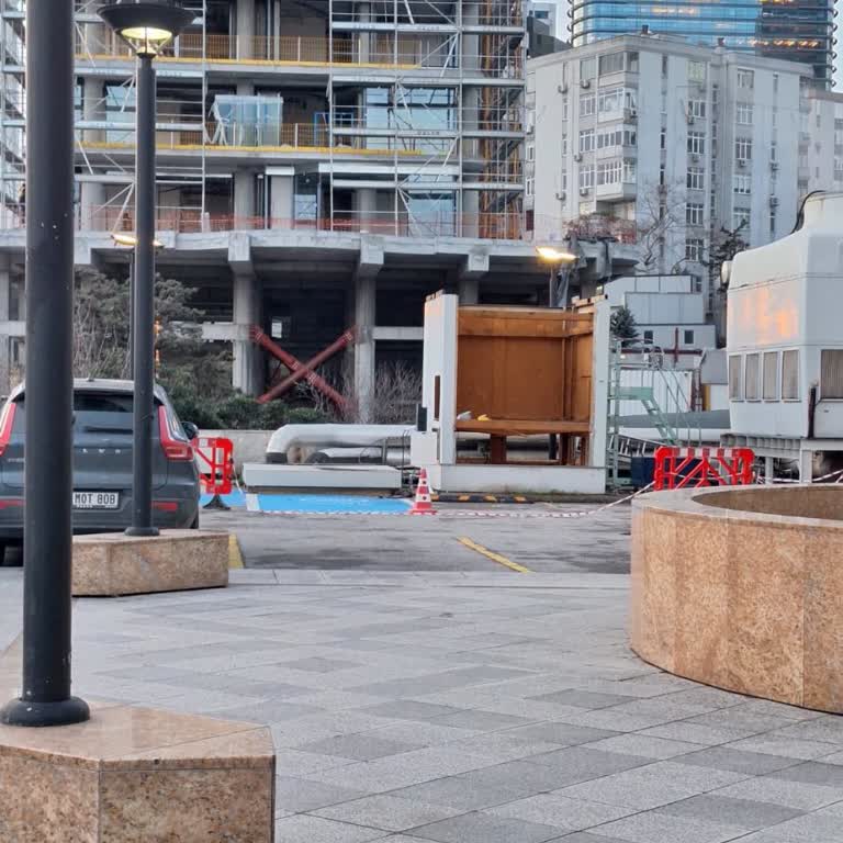 Levent Yapı Kredi Plaza’daki Wat Mobilite Şarj İstasyonu Uzun Süre Bakımda Ve Kullanılamıyor