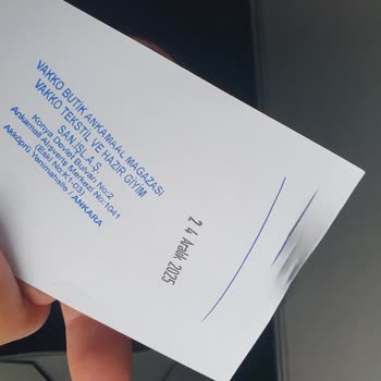 Gecikmeli Hediye Ve Yanlış Cinsiyet Ürünü Gönderimi Sebebiyle Değişim İsteği Reddedildi