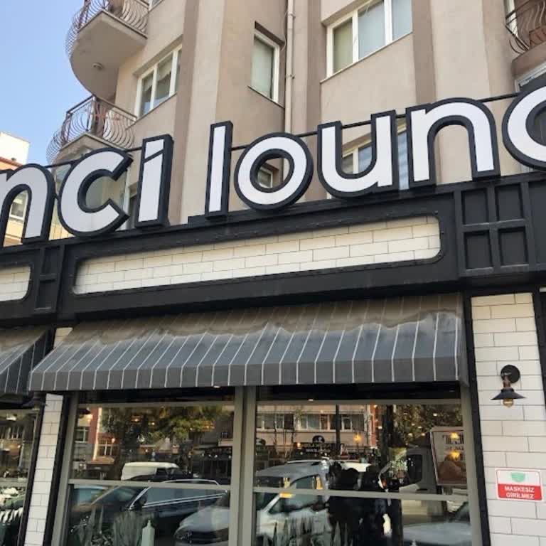 Müşteriyi Kazanç İçin Masasından Çıkarma Ve Hakaret