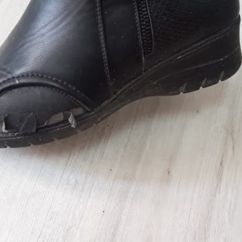 Polaris Botta Kısa Sürede Deri Soyulması Ve Kalitesiz Ürün Şikayeti