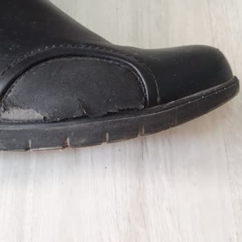 Polaris Botta Kısa Sürede Deri Soyulması Ve Kalitesiz Ürün Şikayeti