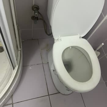 Doğum Sonrası Oda Hijyeninin Yetersizliği Ve Personel İhmali