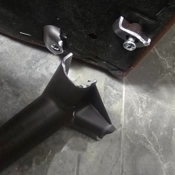 Divanev Kırılan Koltuk Ayağı Ücretsiz Garanti Değişimi Talebi!