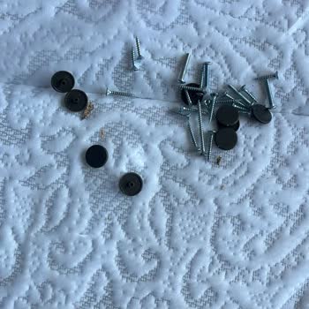 Teslimat Gecikmesi, Yanlış Renk Ve Eksik Kırlent Şikayeti