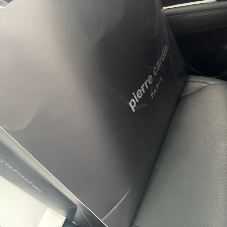 Mağaza Çalışanının İlgisiz Ve Saygısız Davranışı