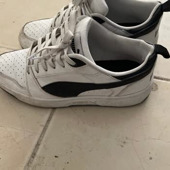 Ayakkabının Sıkması Ve Yara Yapması Nedeniyle Kullanılamaz Hale Geldi