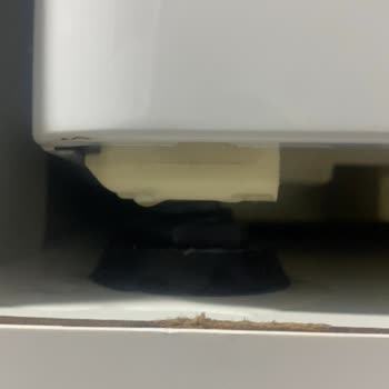 Hoover Kurutma Makinesinde Sürekli Su Akıtma Ve Kurutmama Sorunu