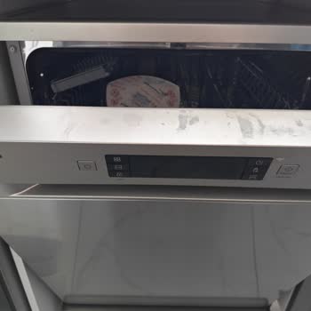 Samsung Bulaşık Makinesinin Kapak Boyası Garanti Kapsamında Değiştirilmedi