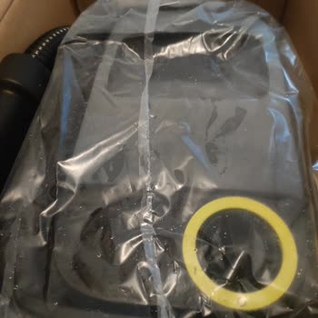 Carrefour'dan Gelen Karcher Makine Sulu Ve Ayıplı Olarak Teslim Edildi