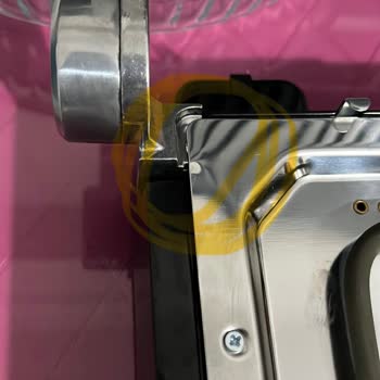 Teknik Servis Sonrası Tost Makinesinin Hasarlı Teslim Edilmesi Ve Ücret İadesi Talebi