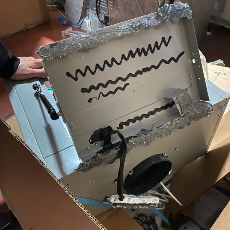 PTT Kargo’nun Davlumbazı Hasarlı Gönderdiği İçin Tazmin Talebi