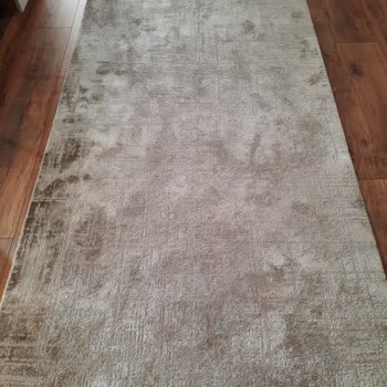 Garantili Halının Kısa Sürede Deforme Olması Ve Kullanıcı Hatası Reddi