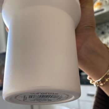 Stanley 1.8L Bottle Defect Right Out of the Box