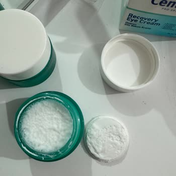 Centesol Göz Kremi Köpürmüş Ve Şirketten Yanıt Gelmedi
