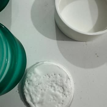 Centesol Göz Kremi Köpürmüş Ve Şirketten Yanıt Gelmedi