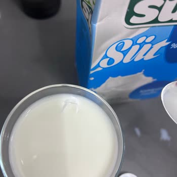 Teksüt Sütünde Plastik Parça Bulunması Çocuk Sağlığını Tehdit Ediyor