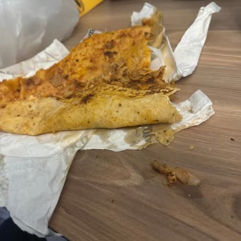 Çiğ Tavuk Döneri Nedeniyle Karın Ağrısı Ve Gıda Güvenliği Şikayeti