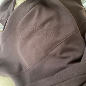 Uşak LCW Kabanı 5 Gün İçinde Deforme Oldu Ve Kalite Şikayeti