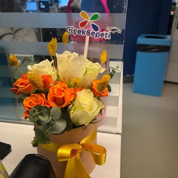 Yanlış Renkli Çiçek Ve Eksik Not Kartı Nedeniyle Üyelik İptali Düşüncesi