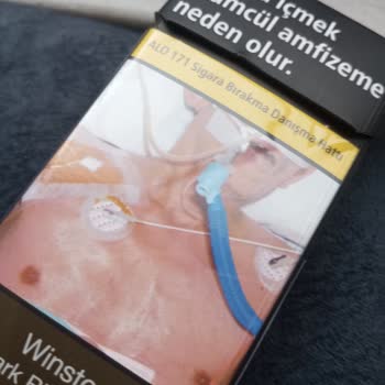 Winston Sigara İçinde Tahta Parçası Bulundu