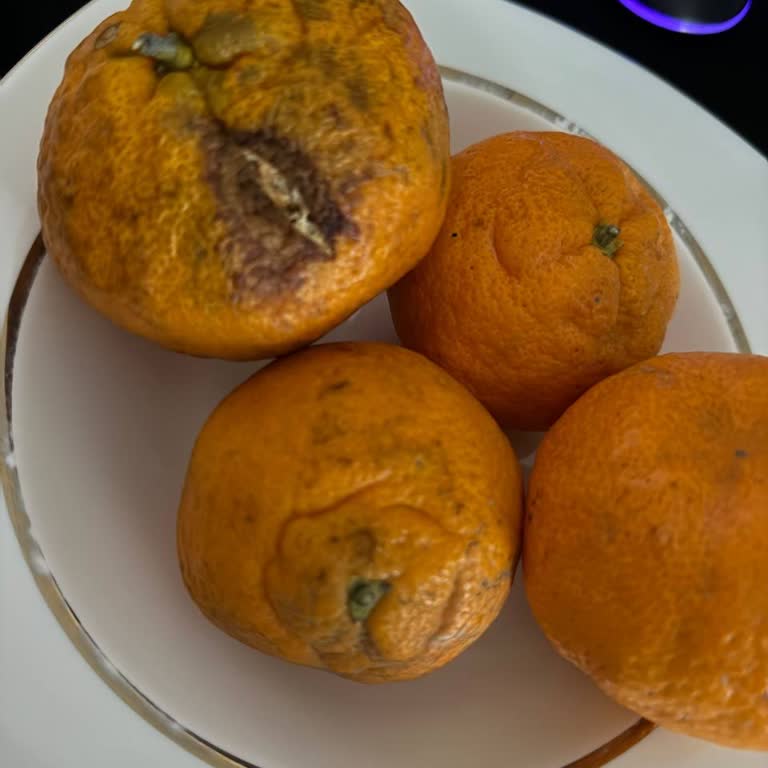 Ertuğrulgazi Sabit Pazarı'nda Müşterilere Yanıltıcı Satış Ve Hijyen İhlali