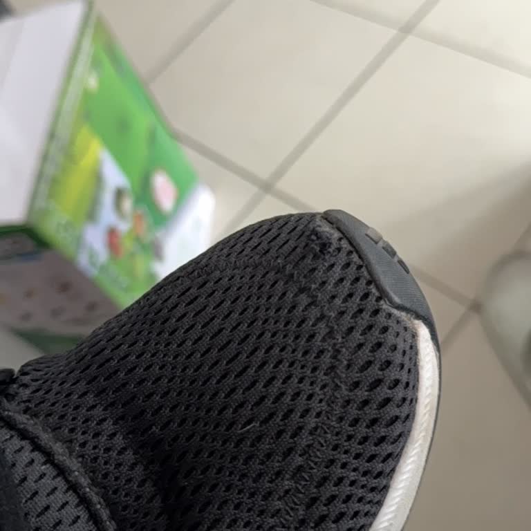 İade Ve Ücretsiz Onarım Talebi: Hepsiburada Ve Koray Spor'dan Ayıplı Ayakkabı