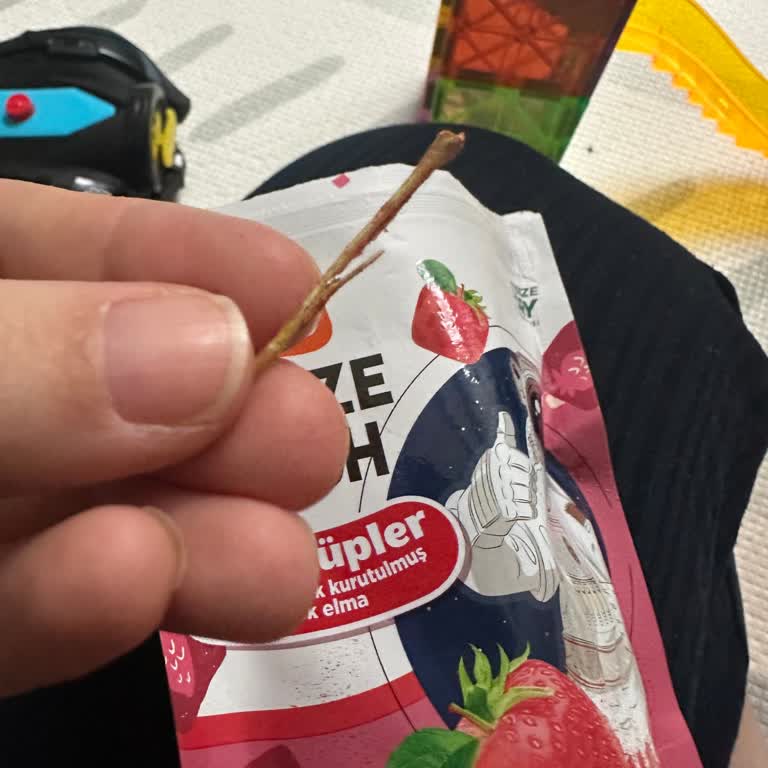 Pol’s Markasına Ait Freeze Fresh Çıtır Küpler İçinde Kıymık Bulundu