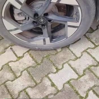 Opel Kendi Kendine Patlayan Sunroof Camı!