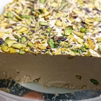 Emek Helva Paketinin İç Kısmı Büyük Ölçüde Boştu