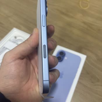 Kapalı Kutulu İPhone 17 Darbeli Çıktı, Mağaza Değişim Ve İade Talebimizi Reddetti