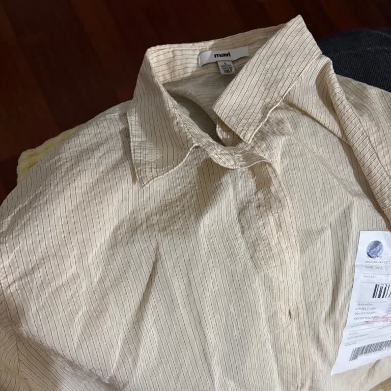 Mavi Gömlekte Kısa Sürede Renk Solması, Değişim Taleplerim Reddedildi