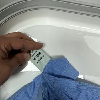 Beko Çamaşır Makinesindeki Yağ Sızıntısı Ve Tekrarlayan Çamaşır Zararları