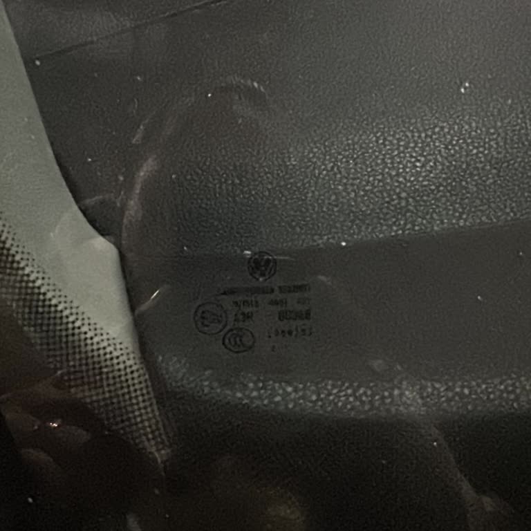 Unico Sigorta'da Orijinal Cam Değişimi Hakkım İhlal Edildi Ve Müşteri Hizmetleri Cevapsız