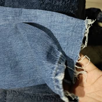 Yırtık Ve Yanlış Beden Pantolonlar İçin Tam İade Talebi